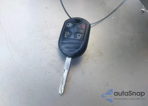 2015 Ford Fiesta Se z USA, uszkodzony, nr VIN 3FADP4EE0FM119218